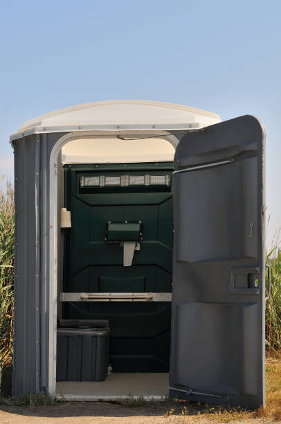 Portable Toilet Options We Offer in Seven Mile, AZ